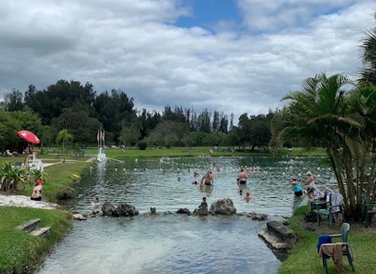 florida/southeast-florida/attraction/warm-mineral-springs-park