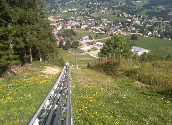 france/rhone-alpes/attraction/speed-luge-vercors