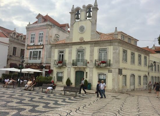 portugal/cascais/attraction/grutas-do-poco-velho