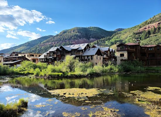 colorado/telluride/attraction/firecracker-hill-winter-sledding-hill