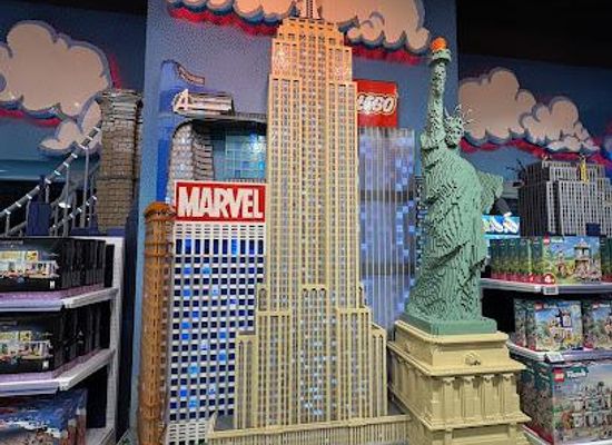 connecticut/greenwich-point-park/attraction/the-lego-store-fifth-avenue