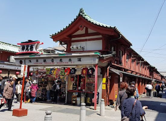 japan/tokyo/asakusa/attraction/hozomon-gate