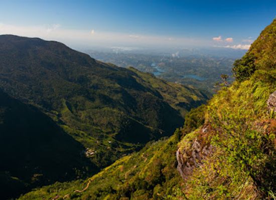 sri-lanka/knuckles-mountain-range/attraction/deanston-mini-world-s-end