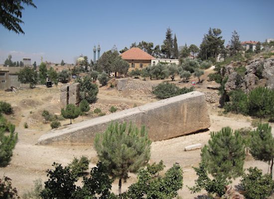 lebanon/beqaa-valley/attraction/al-habli-world-biggest-stone
