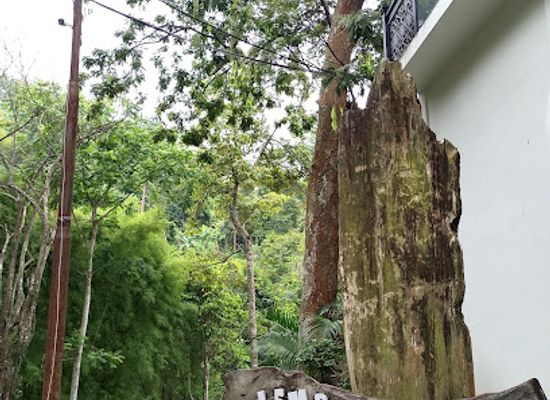 indonesia/lampung/attraction/lembah-batu-heritage
