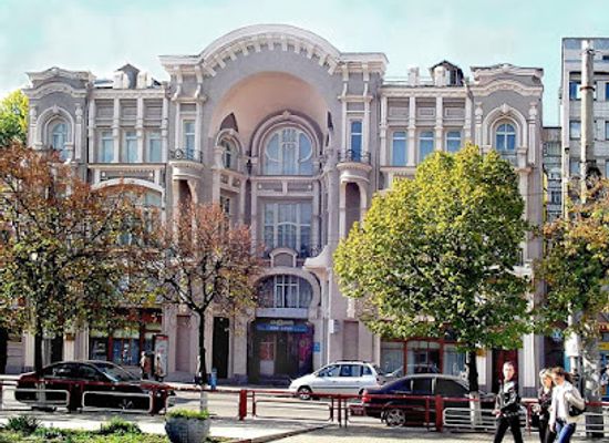 ukraine/kropyvnytskyi/attraction/kirovohrad-regional-art-museum