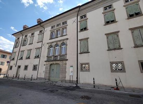 slovenia/nova-gorica/attraction/palazzo-pontotti-brosadola