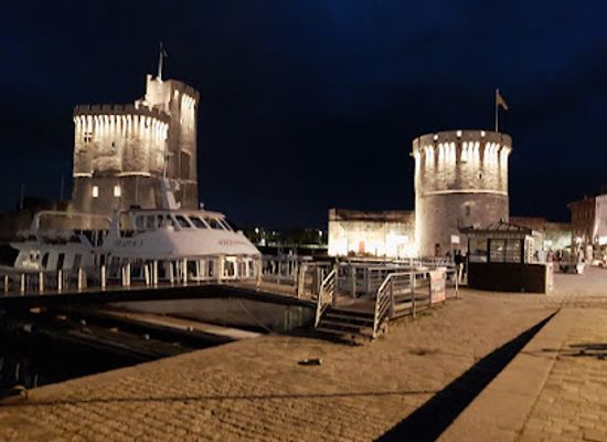 france/la-rochelle/attraction/vieux-port