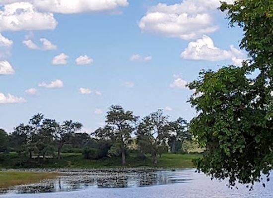 zambia/sioma-ngwezi-national-park/attraction/horseshoe-viewpoint