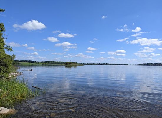 ireland/county-westmeath/attraction/carnakill-point-lake-view