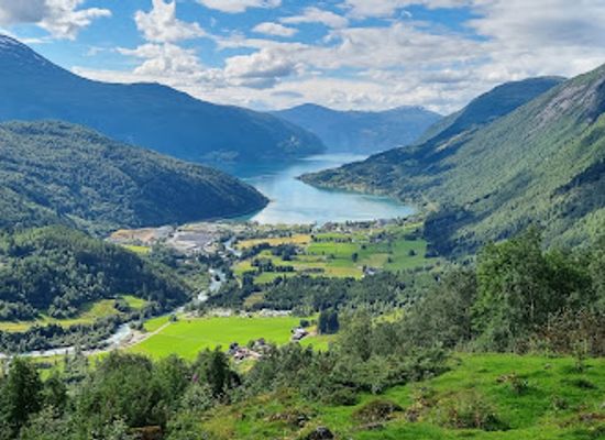 norway/sogn-og-fjordane/attraction/tjugenfossen
