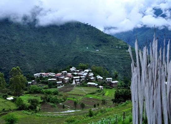 bhutan/pemagatshel/attraction/gongza-ney