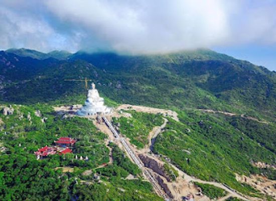 vietnam/southeast/attraction/linh-phong-ong-nui-temple