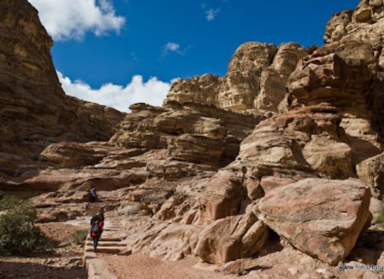 jordan/dana/attraction/petra