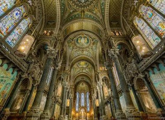 france/lyon/attraction/basilica-of-notre-dame-of-fourviere