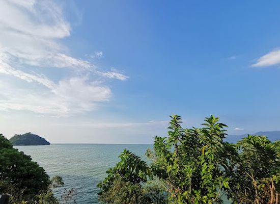 malaysia/west-coast/attraction/pantai-pasir-panjang-long-sand-beach