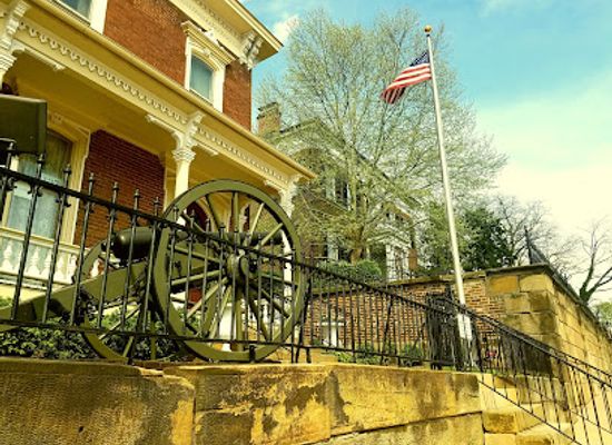 ohio/hocking-hills/attraction/sherman-house-museum