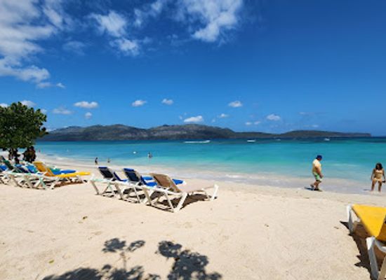 dominican-republic/samana/attraction/la-playita