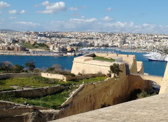 malta/valletta/attraction/hastings-garden-malta