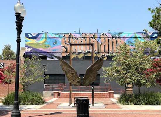 california/orange-county/attraction/downtown-santa-ana-historic-district