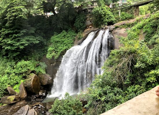 sri-lanka/matale-district/attraction/huluganga-ella-waterfall