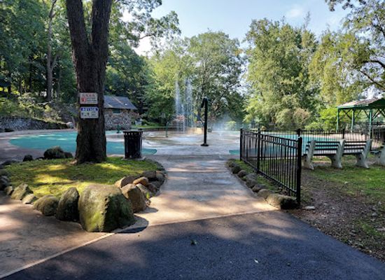connecticut/waterbury/attraction/fulton-park