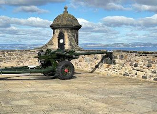 united-kingdom/edinburgh/attraction/one-o-clock-gun