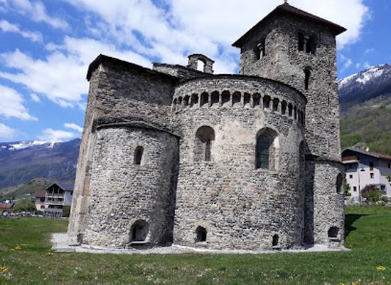 france/la-plagne/attraction/basilique-saint-martin
