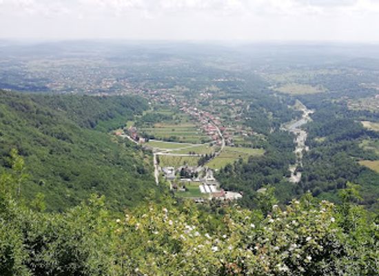 romania/valcea/attraction/crucea-lui-ursache