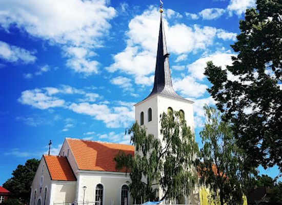 estonia/paide/attraction/paide-church