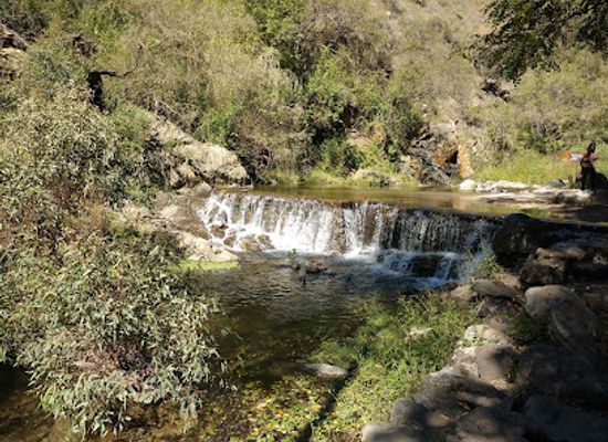argentina/villa-general-belgrano/attraction/pozo-verde-sendero