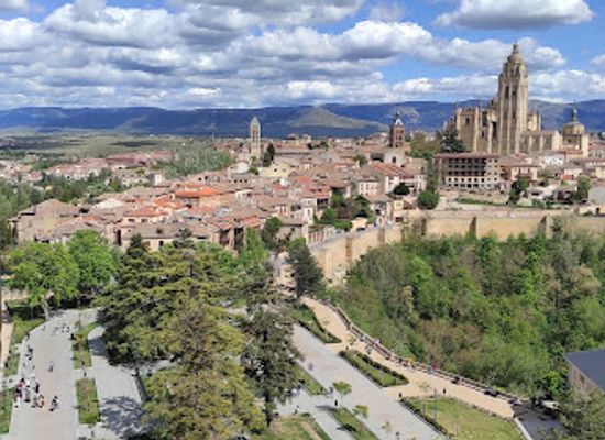 spain/segovia/attraction/inicio-acueducto-de-segovia