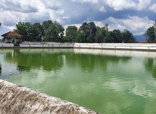 nepal/bhaktapur/attraction/siddha-pokhari