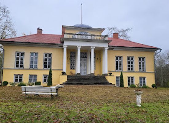 estonia/raplamaa/attraction/pirgu-mois