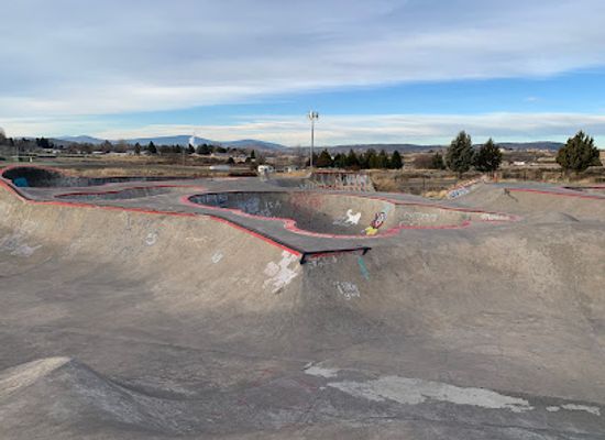 oregon/klamath-basin/attraction/steen-sports-park