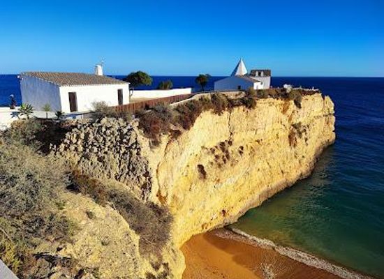 portugal/albufeira/attraction/chapel-nossa-senhora-da-rocha