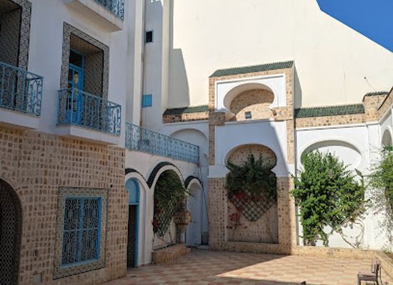 tunisia/the-sahel/attraction/ksar-ezzahraa
