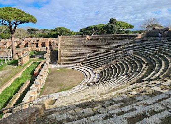 italy/rome/attraction/teatro-di-ostia