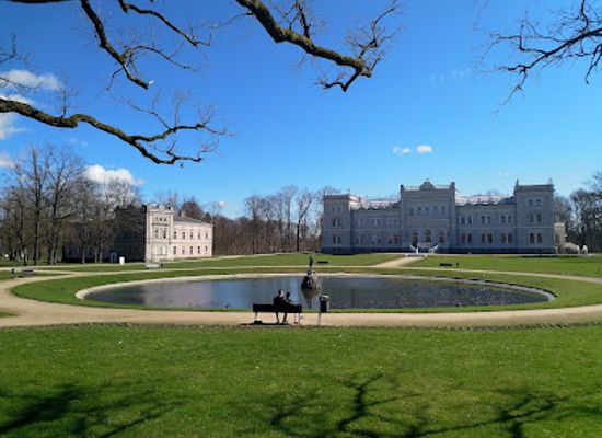 lithuania/zemaitija-national-park/attraction/plunge-park