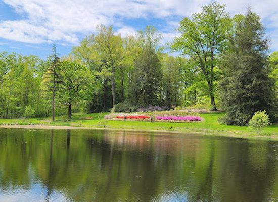 ohio/punderson-state-park/attraction/the-holden-arboretum