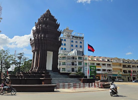 cambodia/battambang/attraction/battambang-independence-monument
