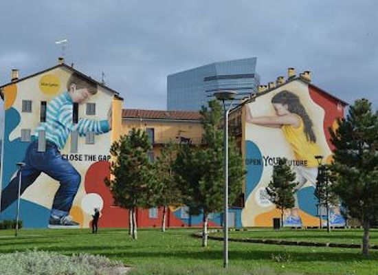 italy/milan/attraction/casa-murale