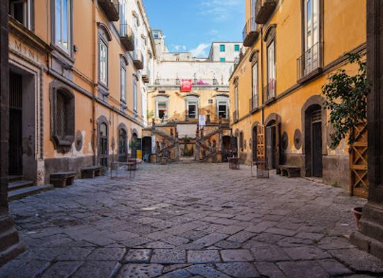 italy/naples/attraction/palazzo-marigliano