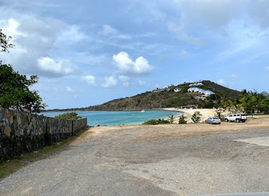 sint-maarten/le-galion-beach/attraction/friar-s-bay-beach