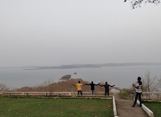 india/central-india/attraction/payali-island