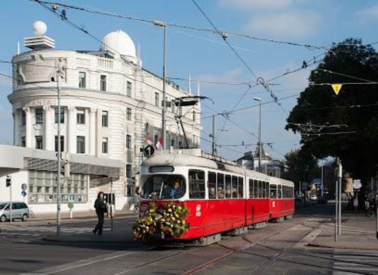 austria/vienna/attraction/urania-sternwarte-kinder-train-museum