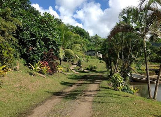 fiji/savusavu/attraction/waidra-community