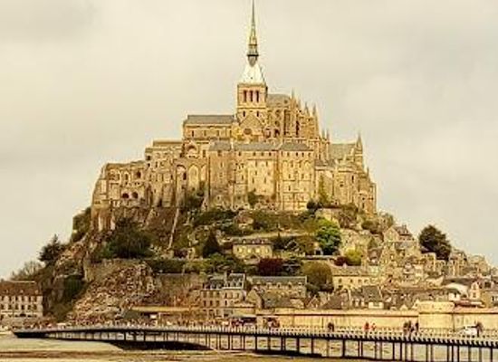 france/brittany/attraction/tourist-information-centre
