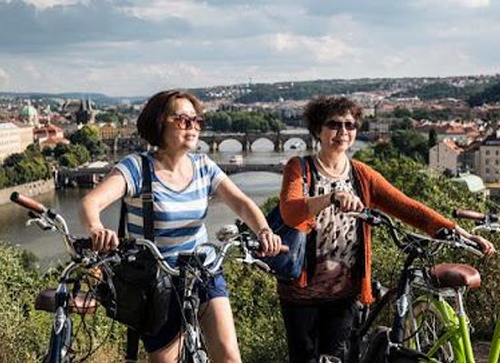 czechia/prague/attraction/e-bike-trip
