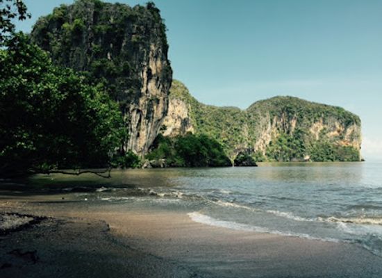 thailand/trang/attraction/rajamangala-beach
